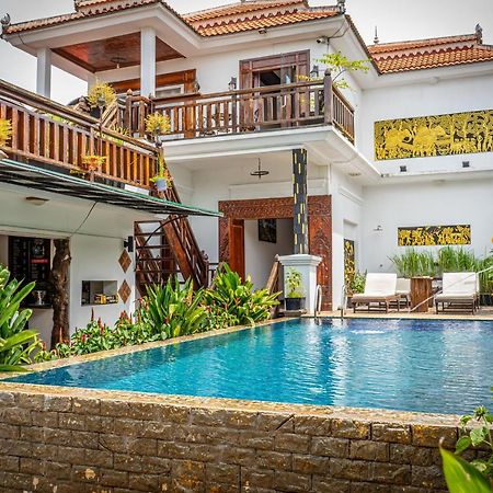 Antonios Villa Hotel Siem Reap Exterior foto