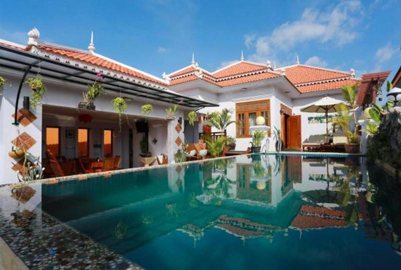 Antonios Villa Hotel Siem Reap Exterior foto